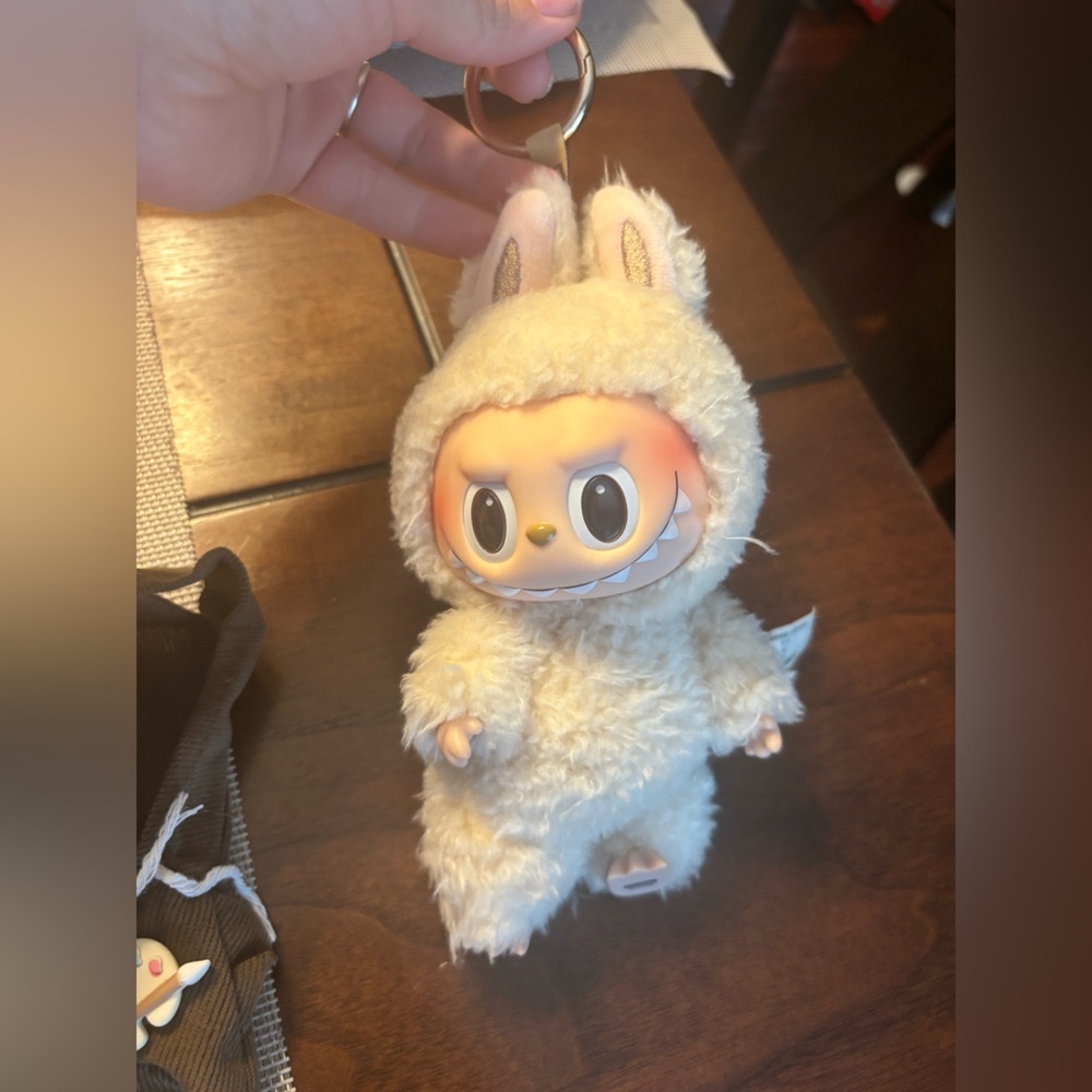 PopMart Labubu- Soy Milk